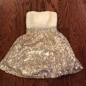 Short formal/prom dress